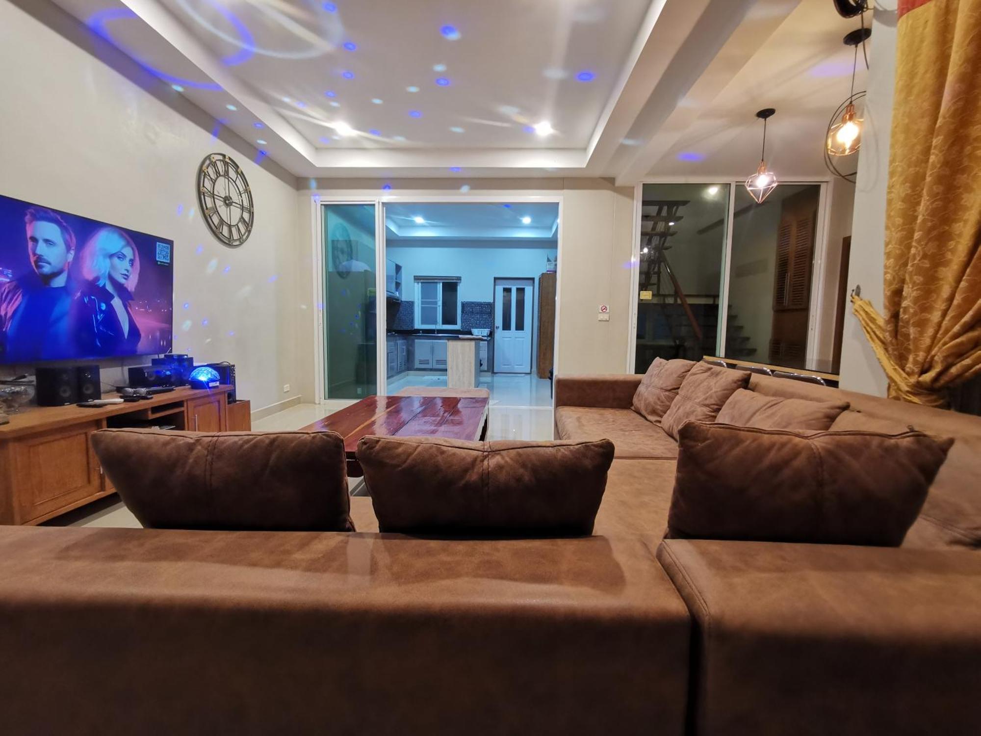 Thepprasit Cosy Vila Praia de Jomtien Exterior foto