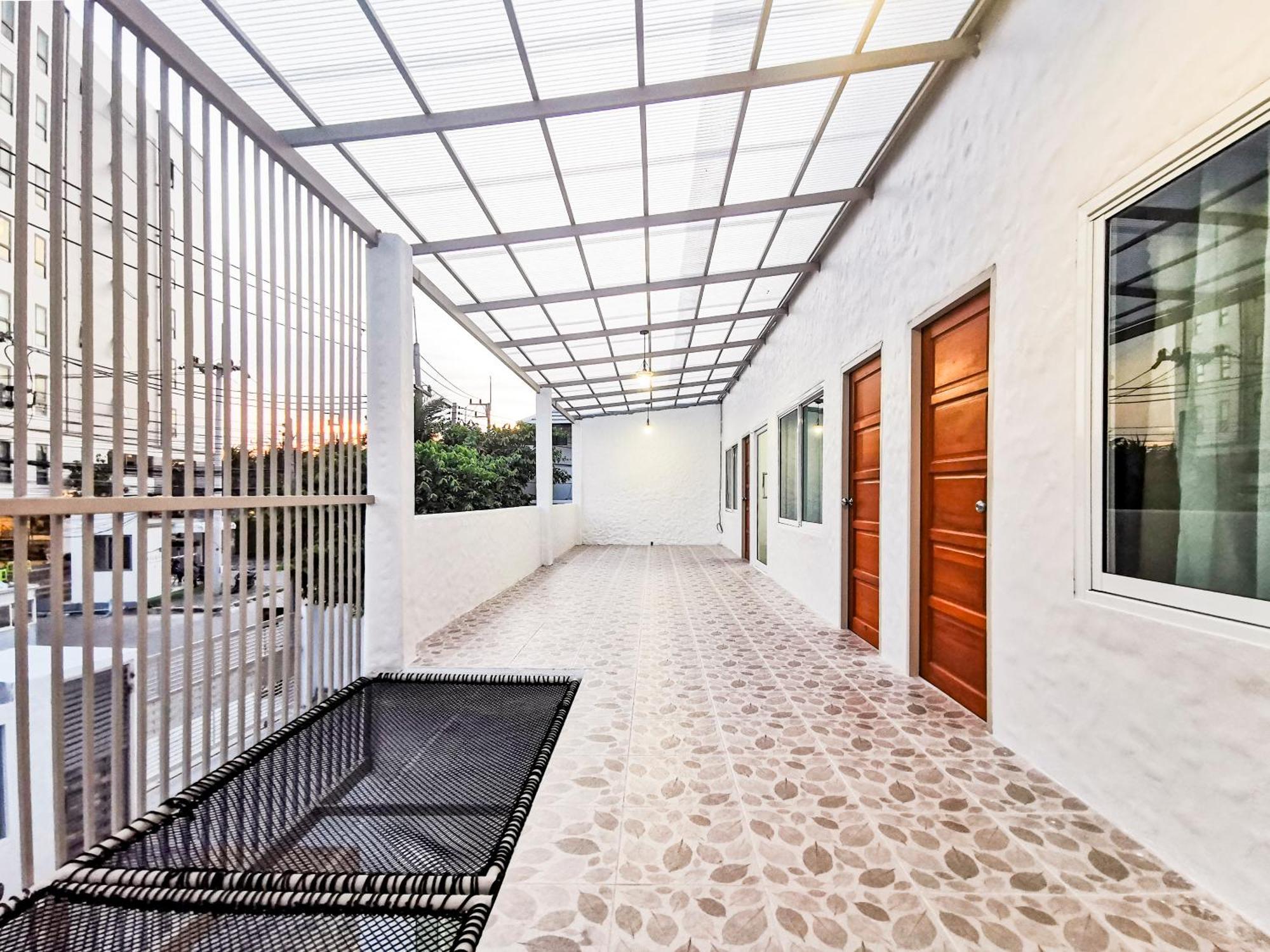 Thepprasit Cosy Vila Praia de Jomtien Exterior foto
