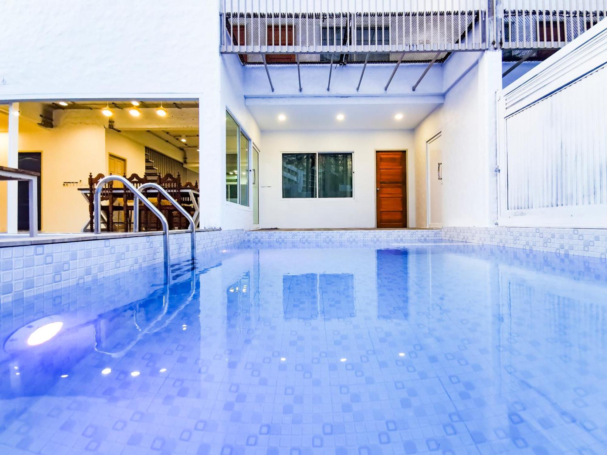 Thepprasit Cosy Vila Praia de Jomtien Exterior foto