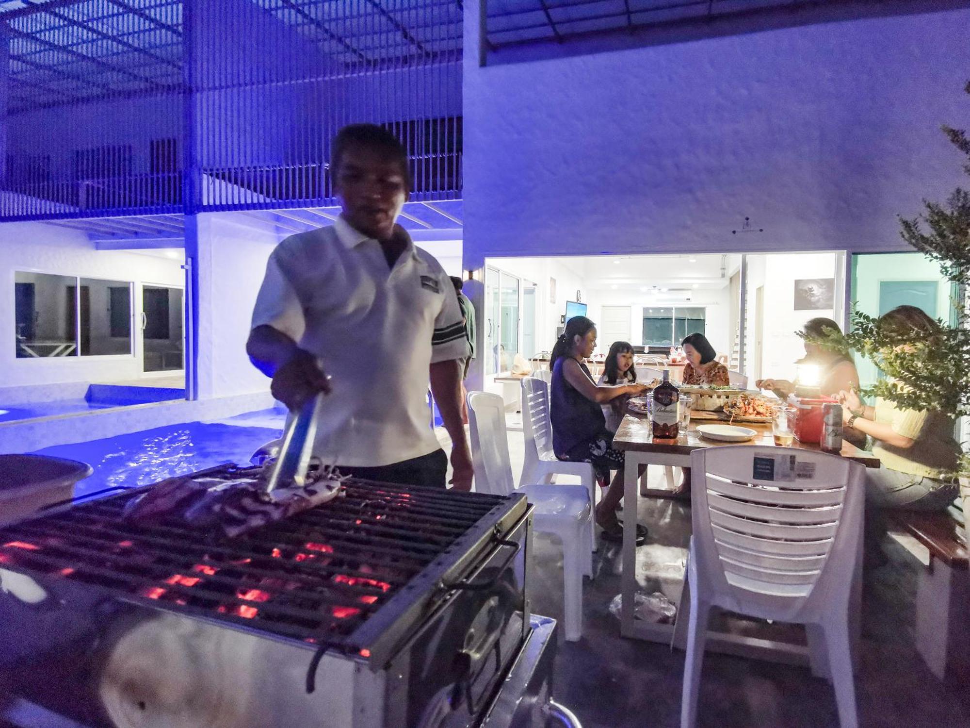Thepprasit Cosy Vila Praia de Jomtien Exterior foto