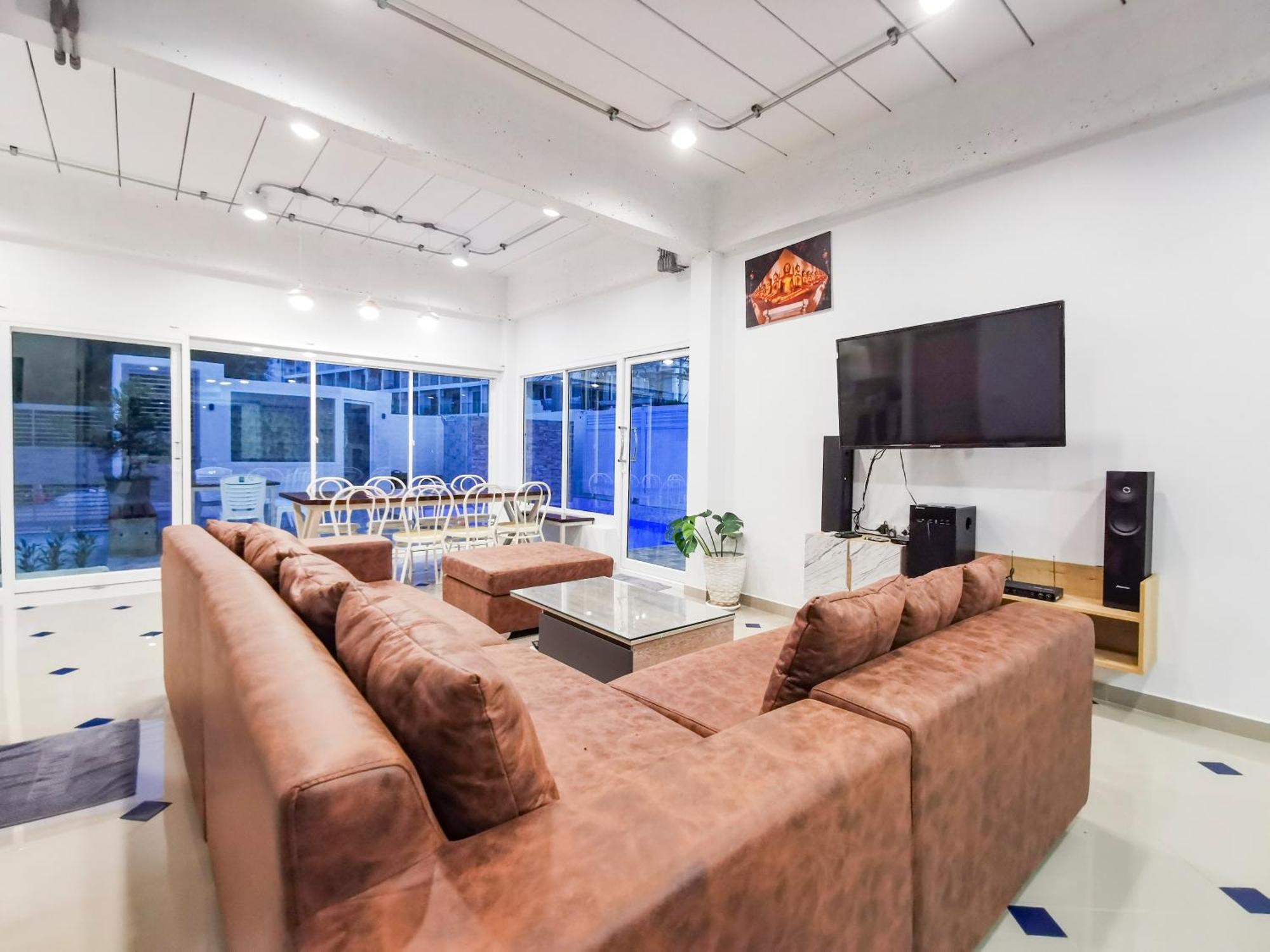 Thepprasit Cosy Vila Praia de Jomtien Exterior foto